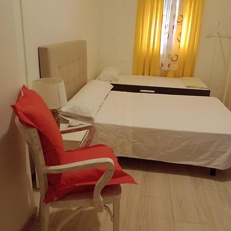 Aurora Room With Private Bathroom Alicante Luaran gambar